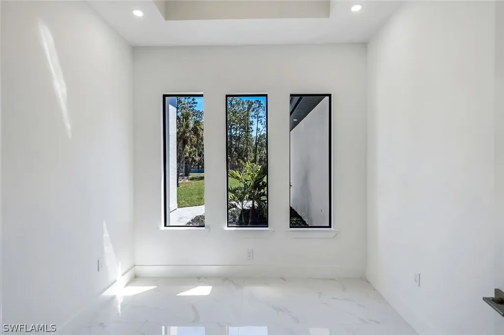 181 18th Avenue NW Naples FL 34120