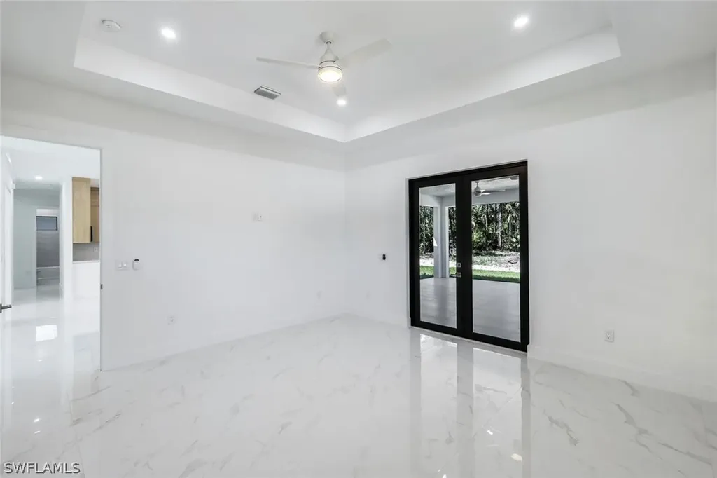 181 18th Avenue NW Naples FL 34120