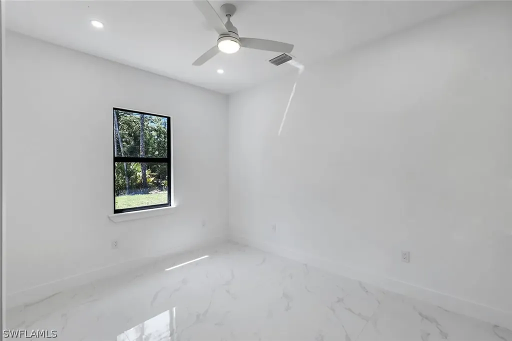 181 18th Avenue NW Naples FL 34120