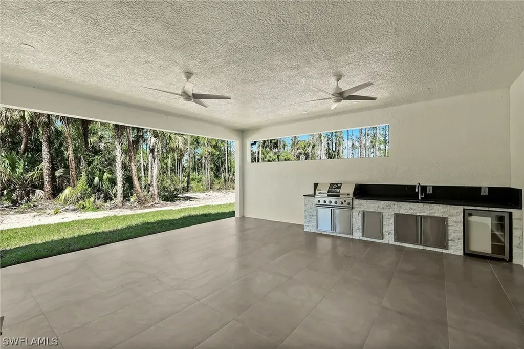 181 18th Avenue NW Naples FL 34120