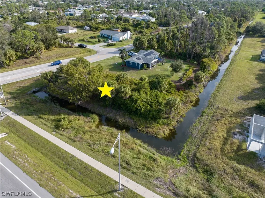 9025 Fruitland Avenue Englewood FL 34224