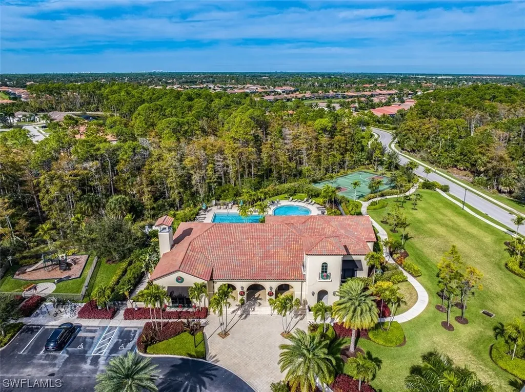 4250 Raffia Preserve Way Naples FL 34119