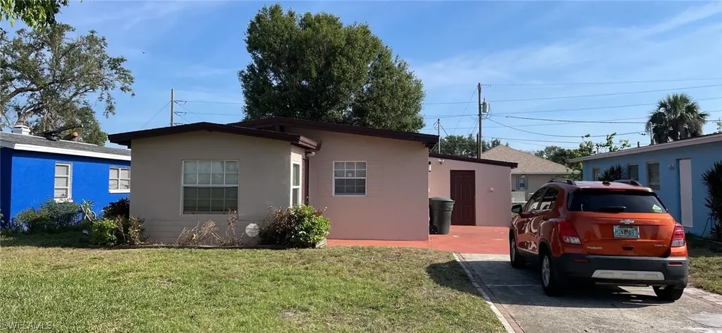 3011 Saint Charles Street Fort Myers FL 33916