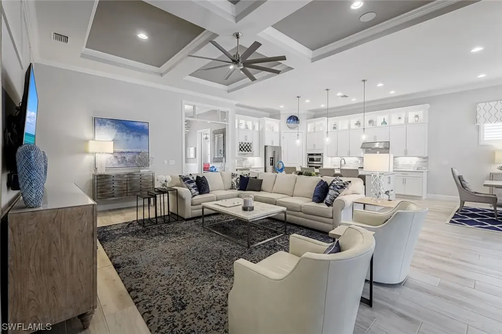 8953 Bahama Swallow Way Naples FL 34120