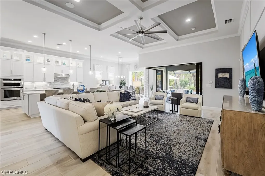 8953 Bahama Swallow Way Naples FL 34120