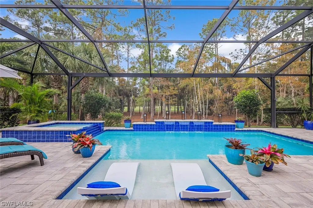 8953 Bahama Swallow Way Naples FL 34120