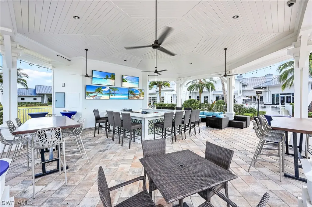 8953 Bahama Swallow Way Naples FL 34120