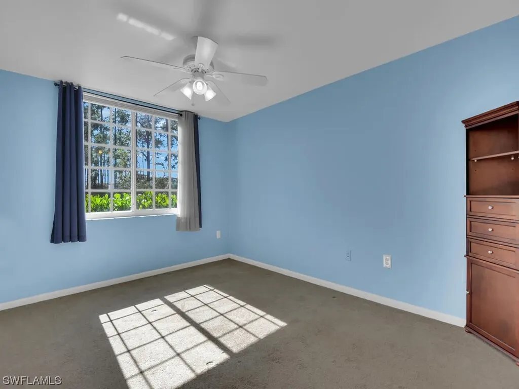 1160 Wildwood Lakes Boulevard Naples FL 34104