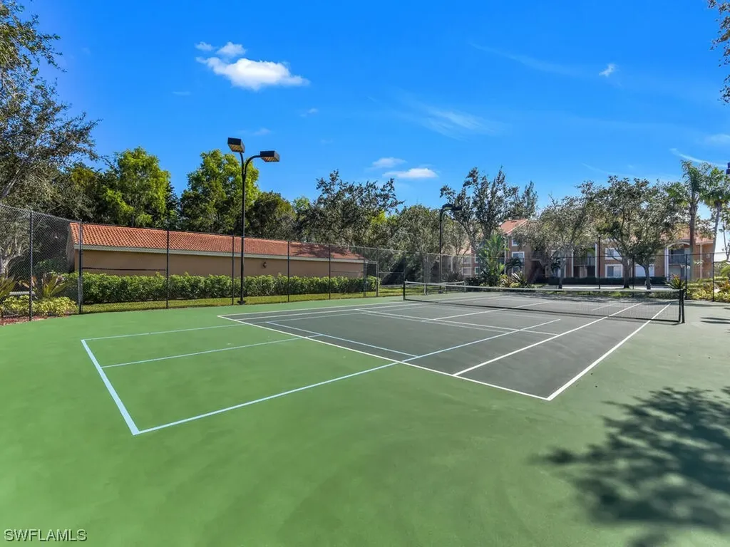 1160 Wildwood Lakes Boulevard Naples FL 34104