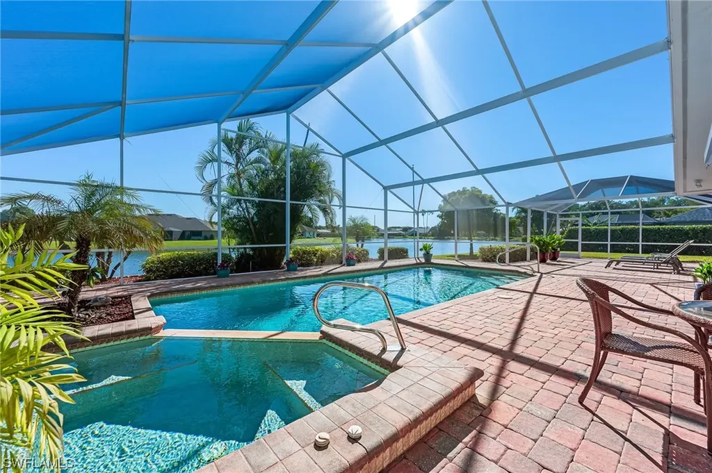 9814 Campbell Circle Naples FL 34109