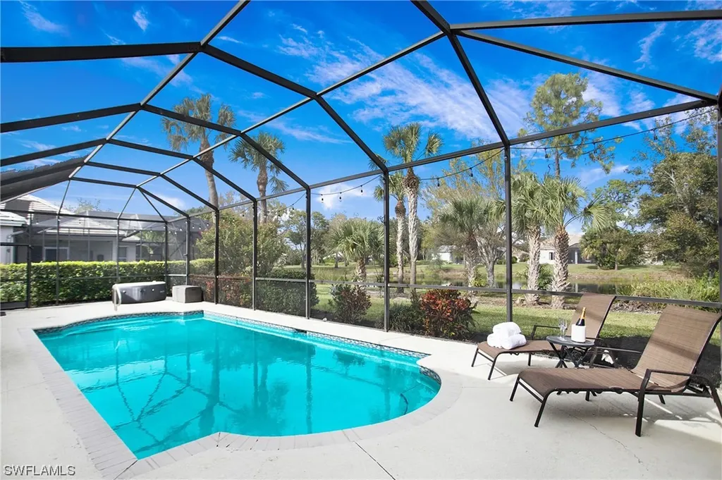 6550 Chestnut Circle Naples FL 34109