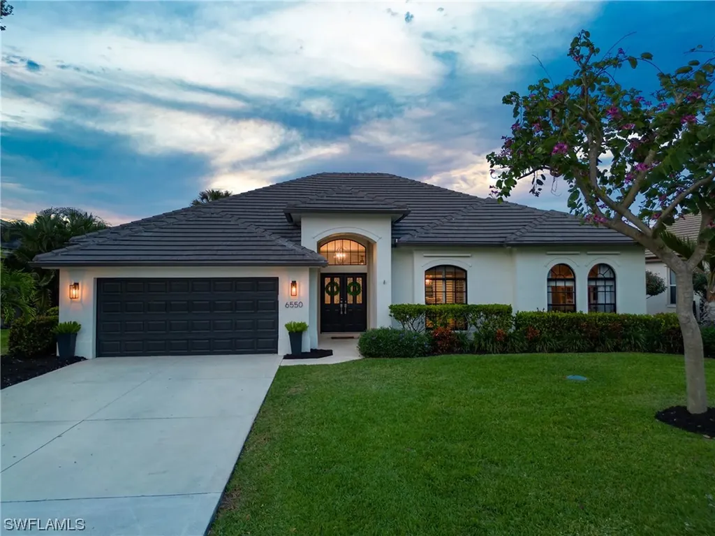 6550 Chestnut Circle Naples FL 34109