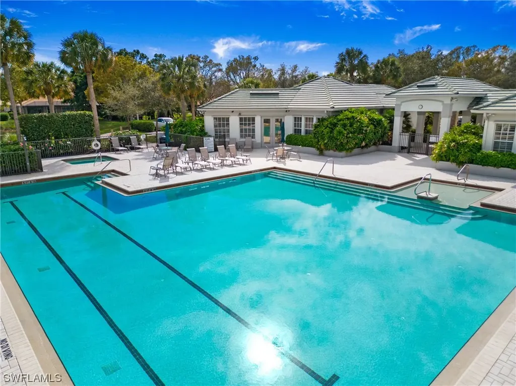 6550 Chestnut Circle Naples FL 34109