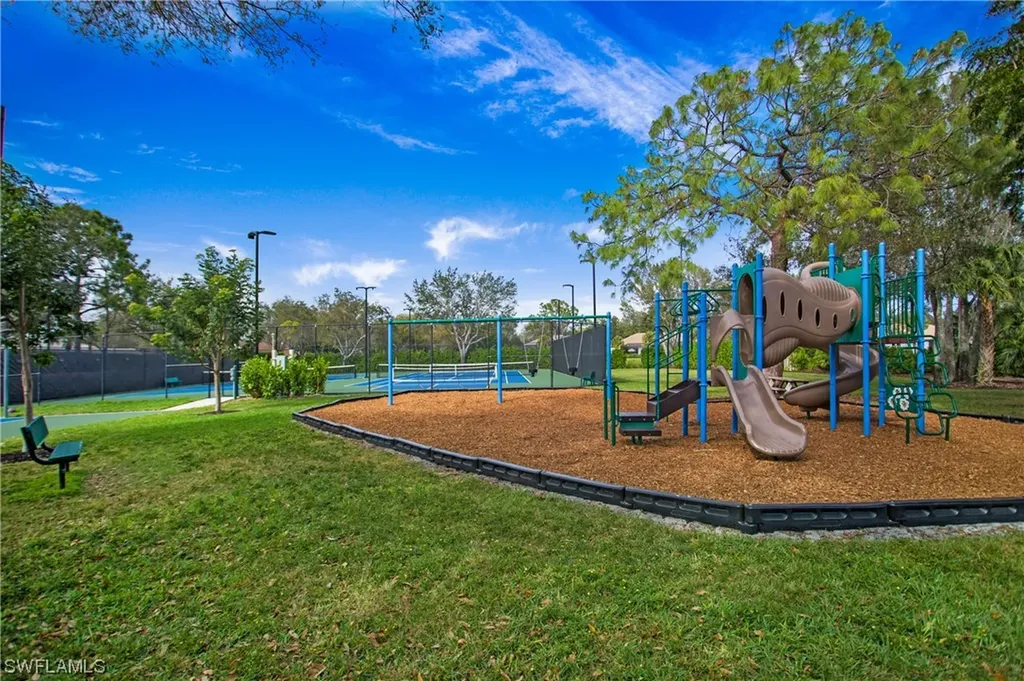 6550 Chestnut Circle Naples FL 34109