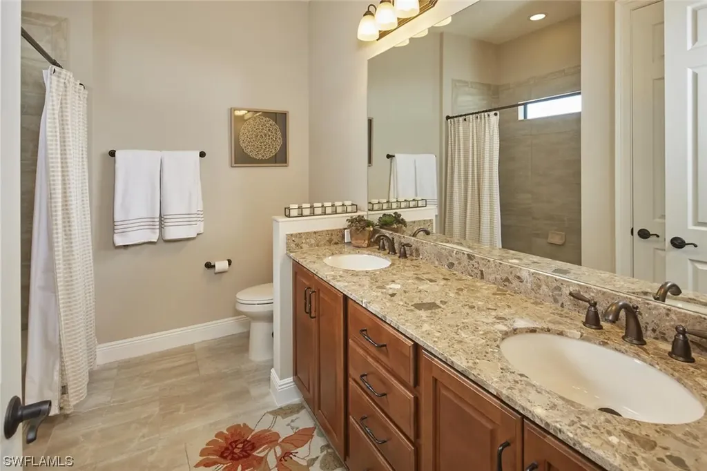 4560 Colony Villas Drive Bonita Springs FL 34134