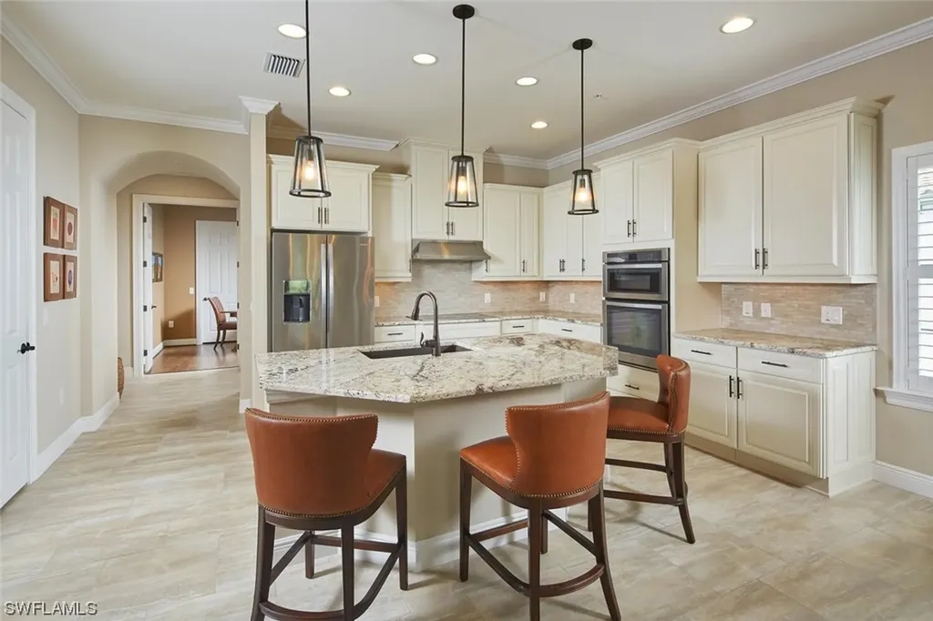4560 Colony Villas Drive Bonita Springs FL 34134