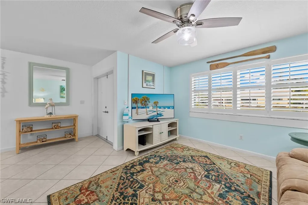 1714 NE 6th Terrace Cape Coral FL 33909