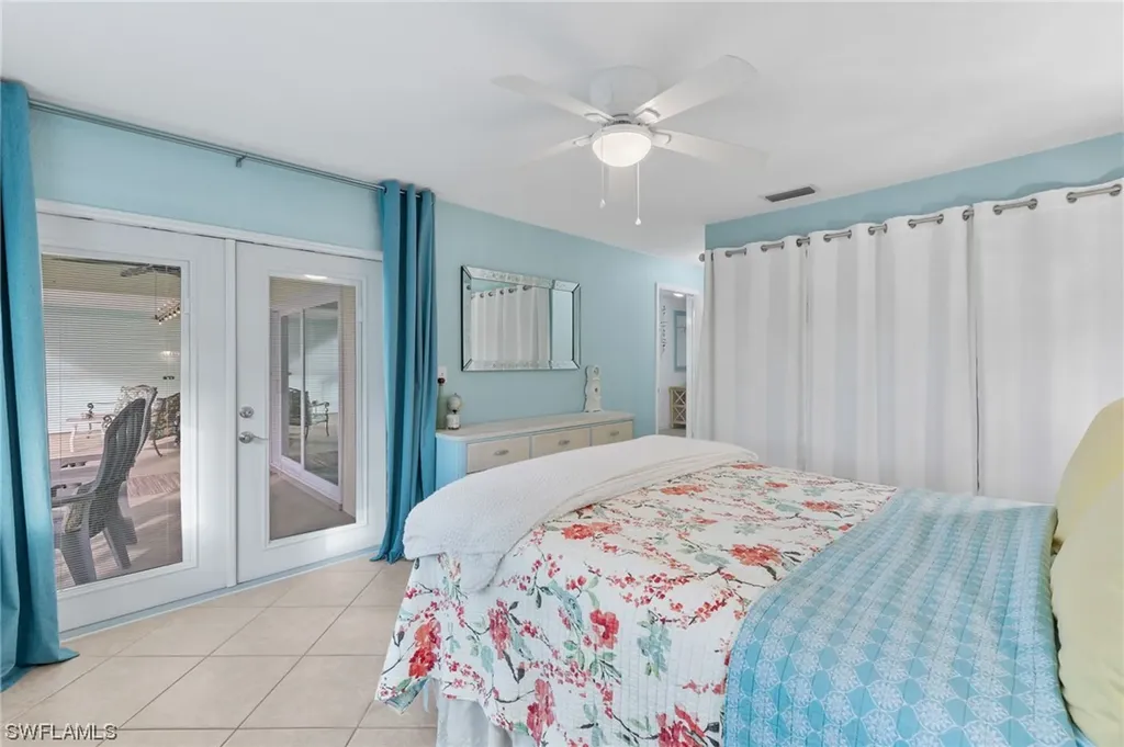 1714 NE 6th Terrace Cape Coral FL 33909