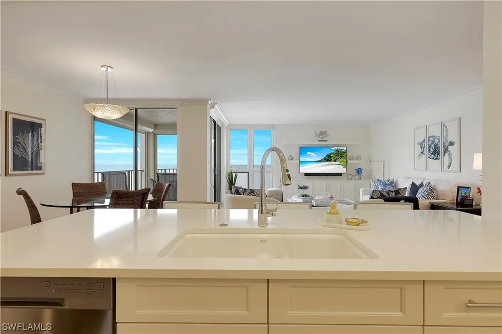 3215 Gulf Shore Boulevard N Naples FL 34103