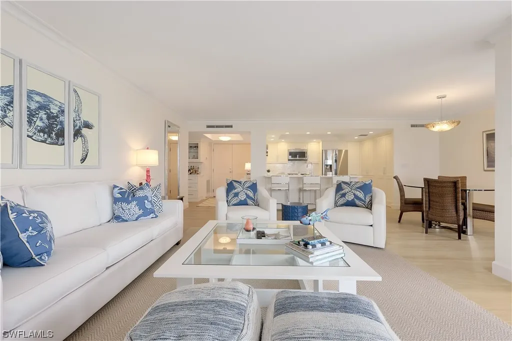 3215 Gulf Shore Boulevard N Naples FL 34103
