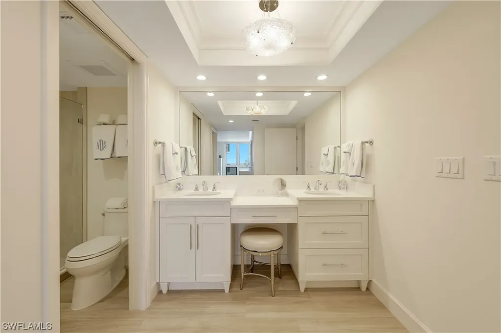 3215 Gulf Shore Boulevard N Naples FL 34103