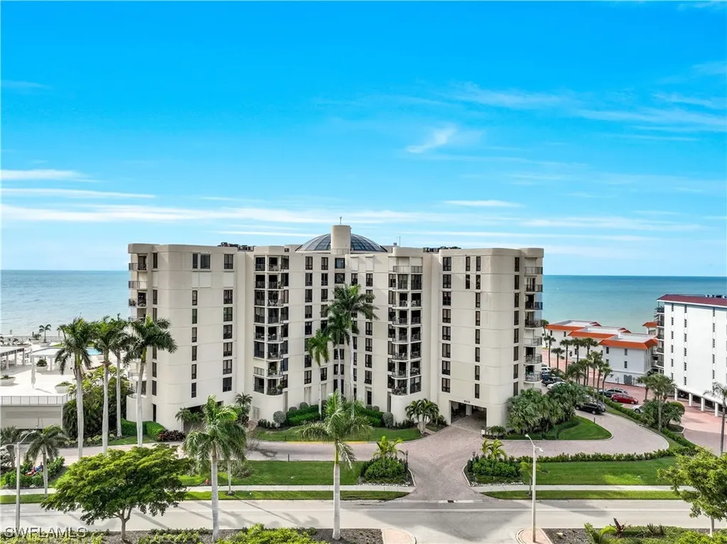 3215 Gulf Shore Boulevard N Naples FL 34103