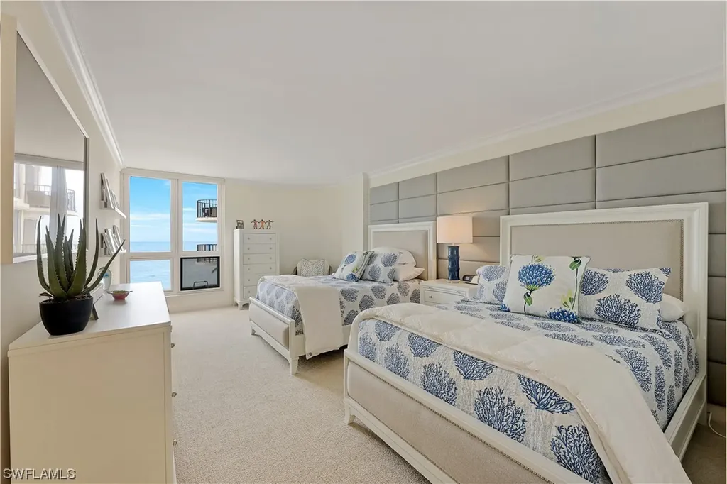 3215 Gulf Shore Boulevard N Naples FL 34103