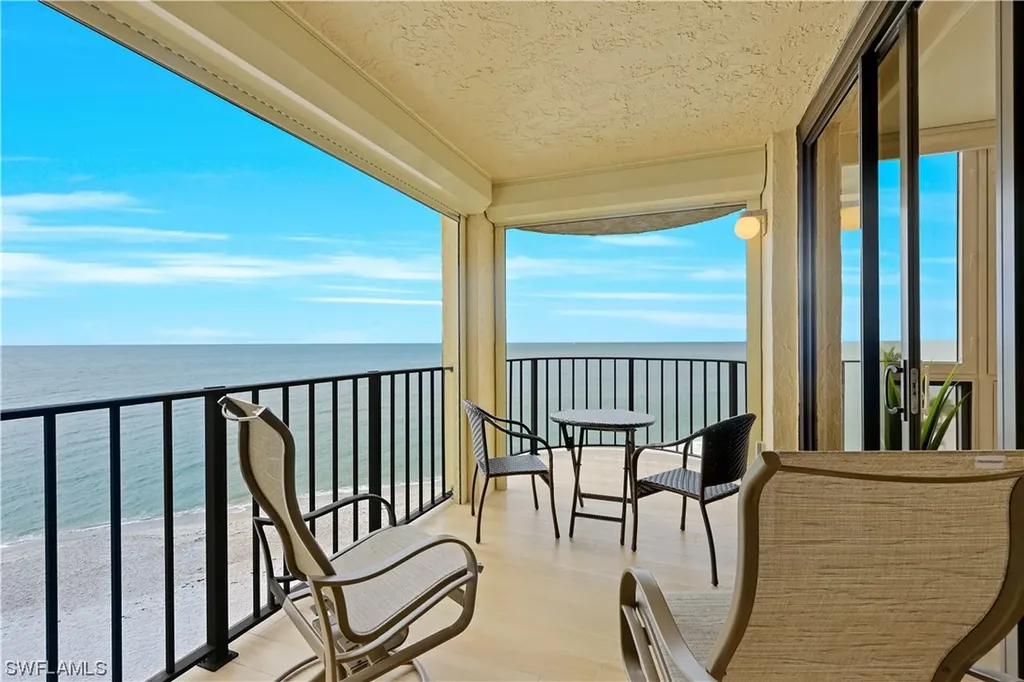3215 Gulf Shore Boulevard N Naples FL 34103