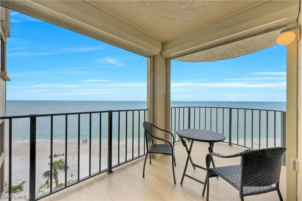 3215 Gulf Shore Boulevard N Naples FL 34103