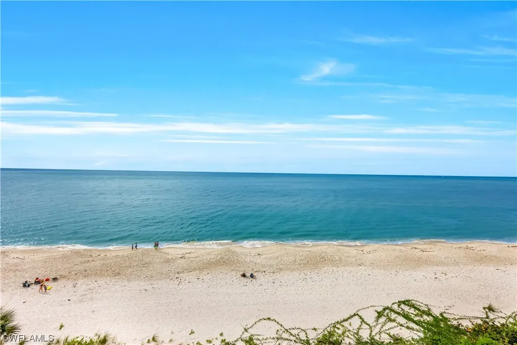 3215 Gulf Shore Boulevard N Naples FL 34103
