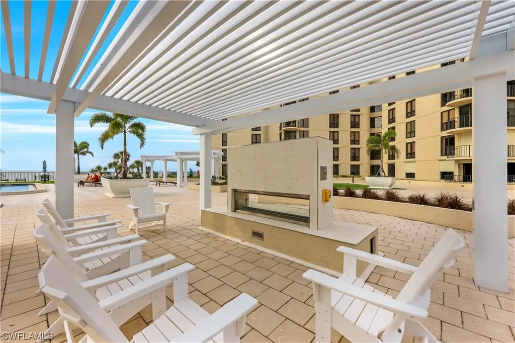 3215 Gulf Shore Boulevard N Naples FL 34103