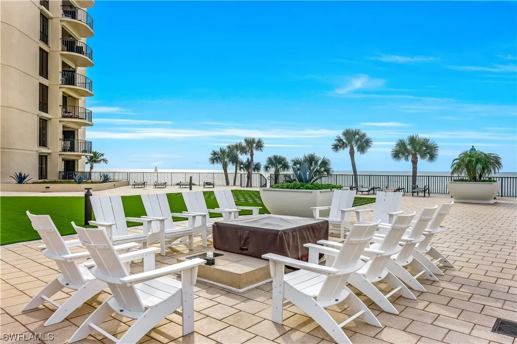 3215 Gulf Shore Boulevard N Naples FL 34103