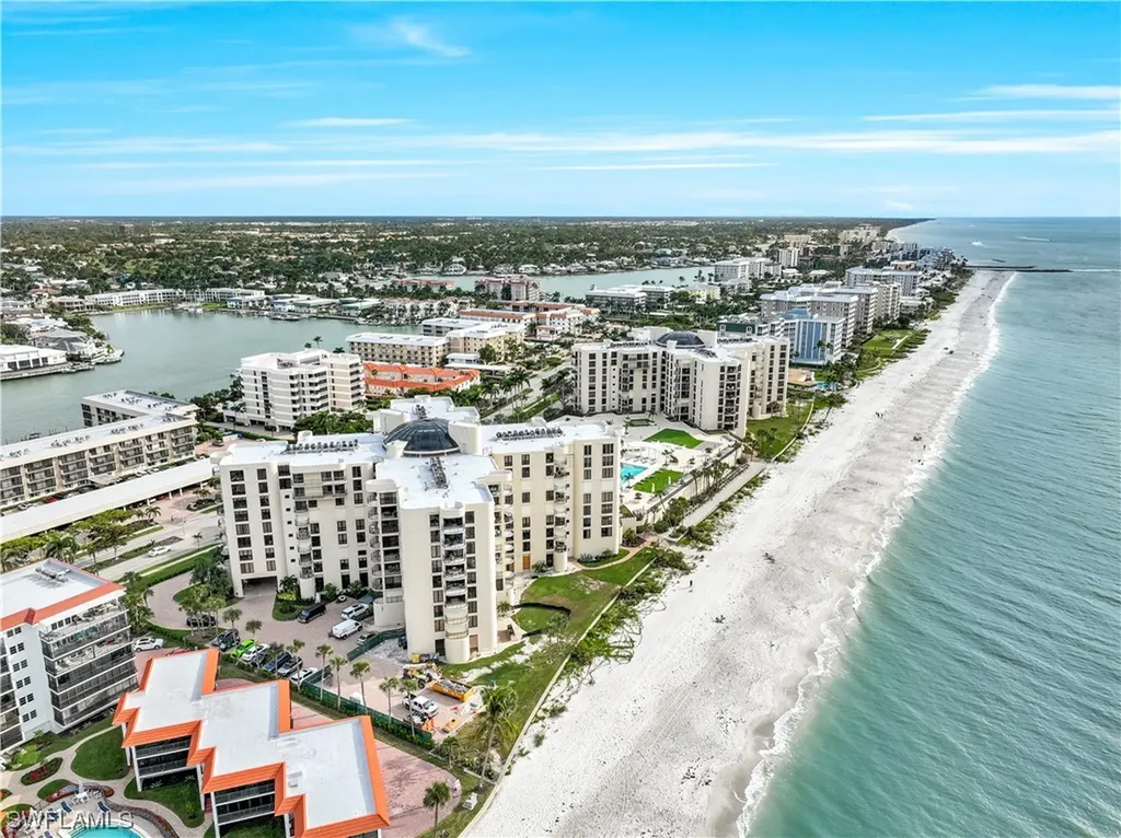 3215 Gulf Shore Boulevard N Naples FL 34103