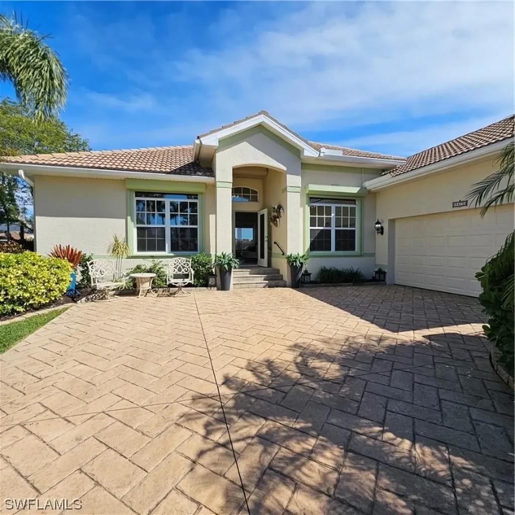 8675 Southwind Bay Circle Fort Myers FL 33908