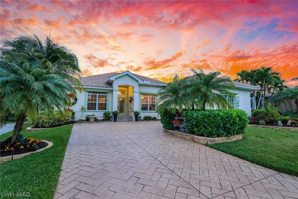 8675 Southwind Bay Circle Fort Myers FL 33908