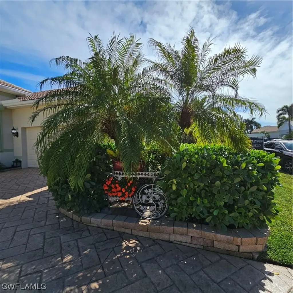 8675 Southwind Bay Circle Fort Myers FL 33908