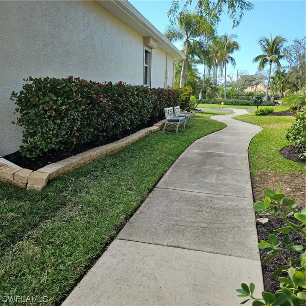 8675 Southwind Bay Circle Fort Myers FL 33908