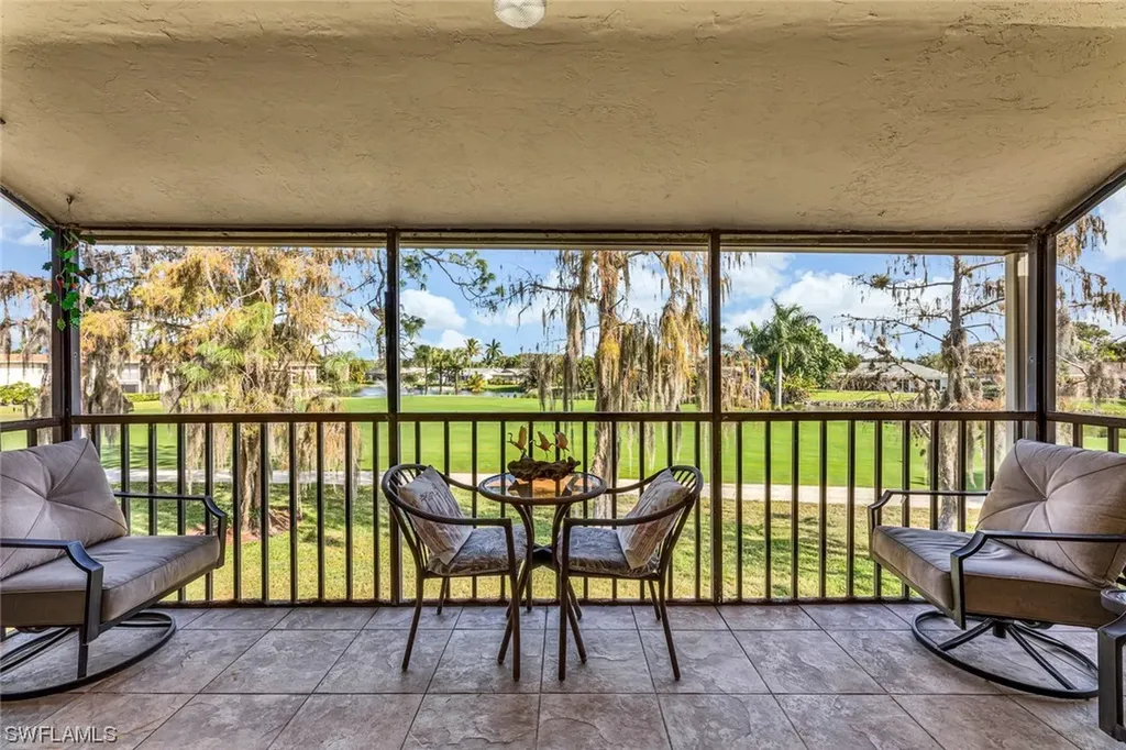 194 Albi Road Naples FL 34112