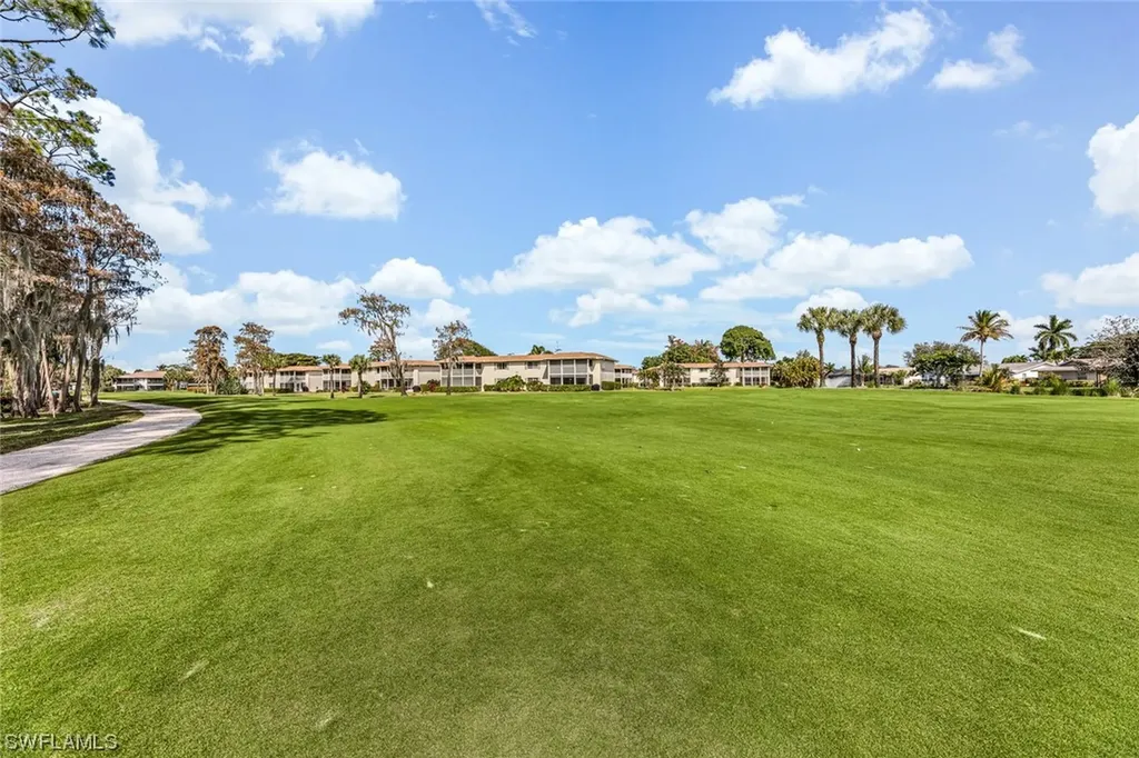 194 Albi Road Naples FL 34112