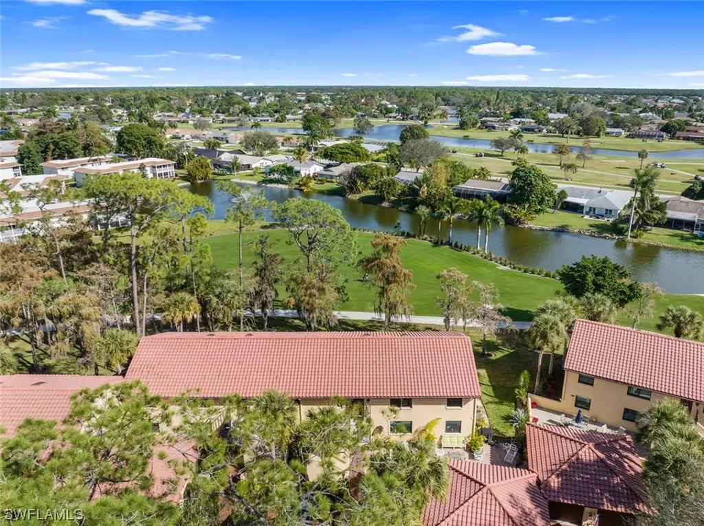 194 Albi Road Naples FL 34112