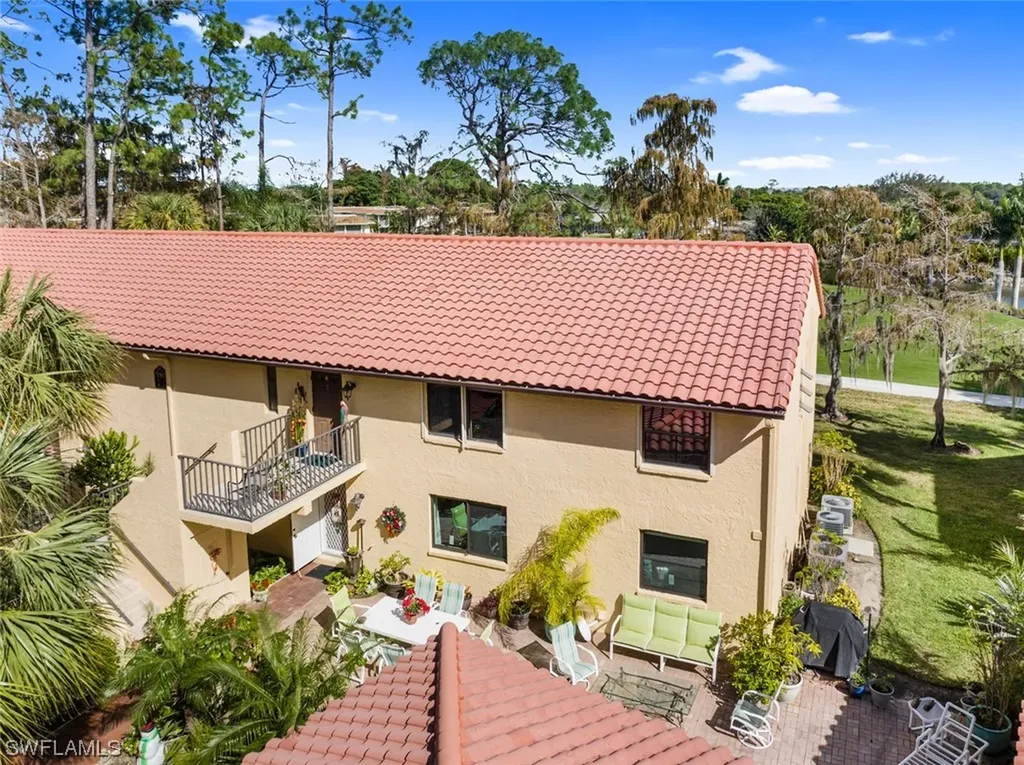 194 Albi Road Naples FL 34112