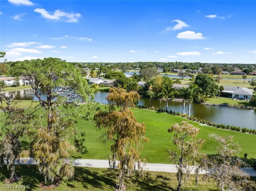 194 Albi Road Naples FL 34112