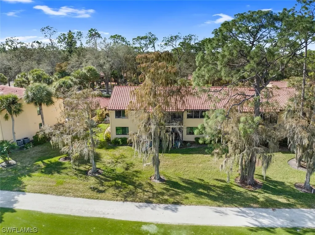 194 Albi Road Naples FL 34112