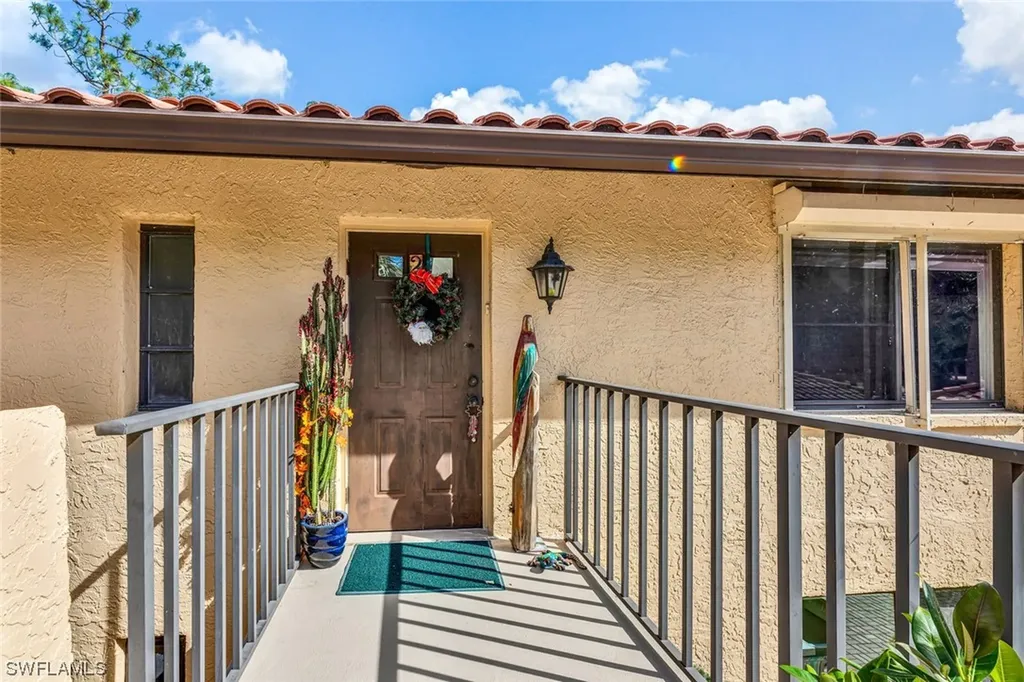 194 Albi Road Naples FL 34112