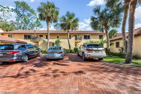 194 Albi Road Naples FL 34112