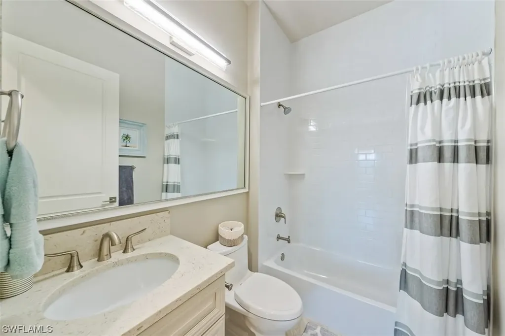 604 El Camino Real Naples FL 34119