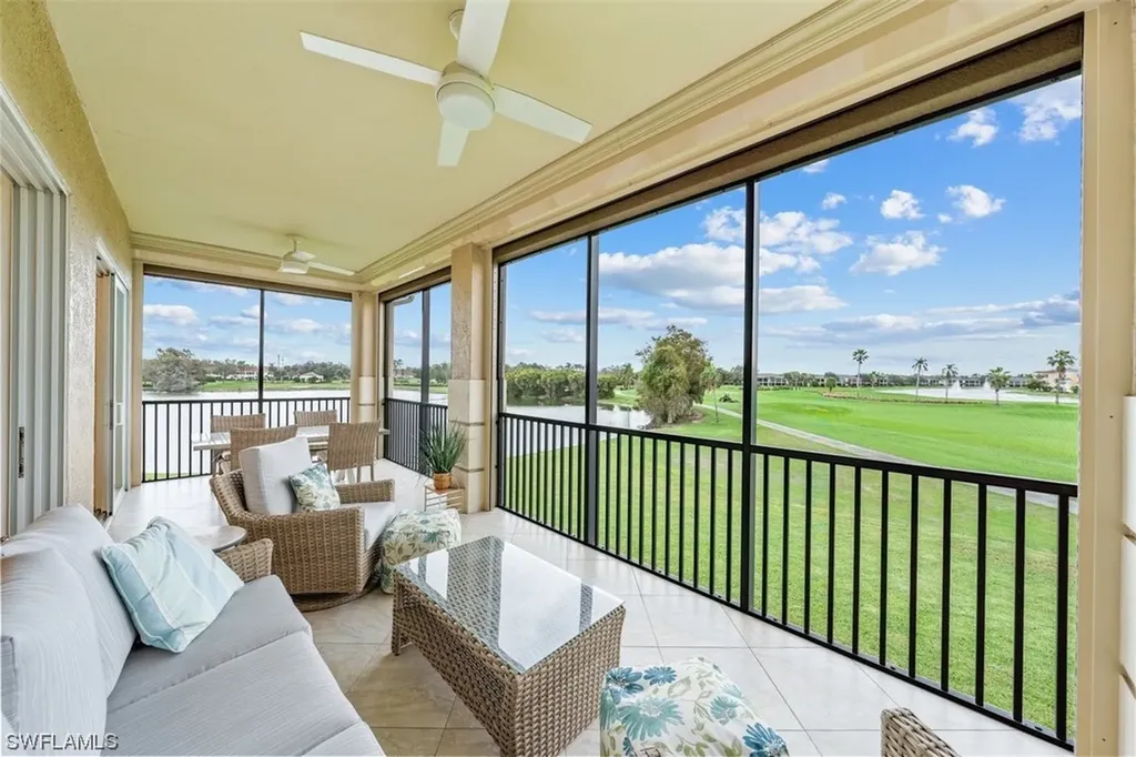 604 El Camino Real Naples FL 34119