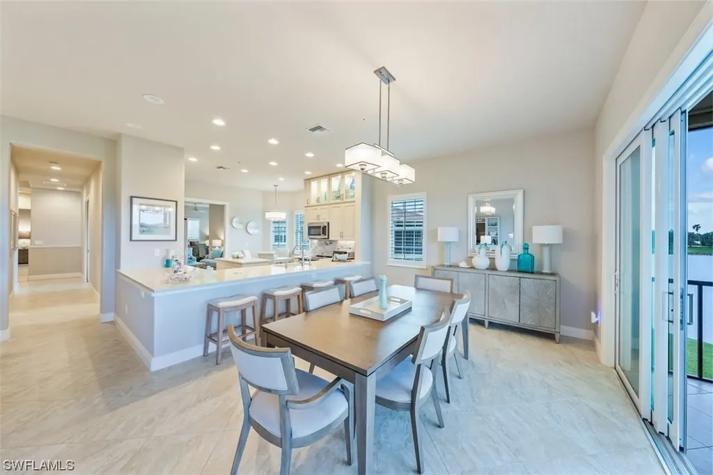 604 El Camino Real Naples FL 34119