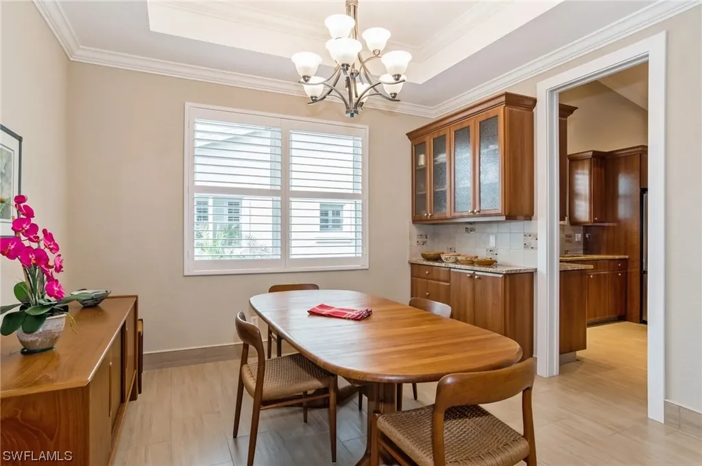 1435 Mariposa Circle Naples FL 34105