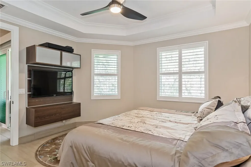 1435 Mariposa Circle Naples FL 34105